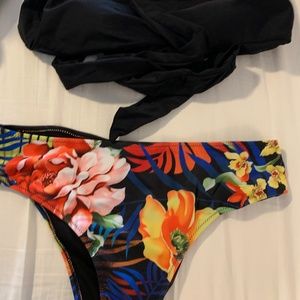 Brand new, never worn! Wrap top Bikini
